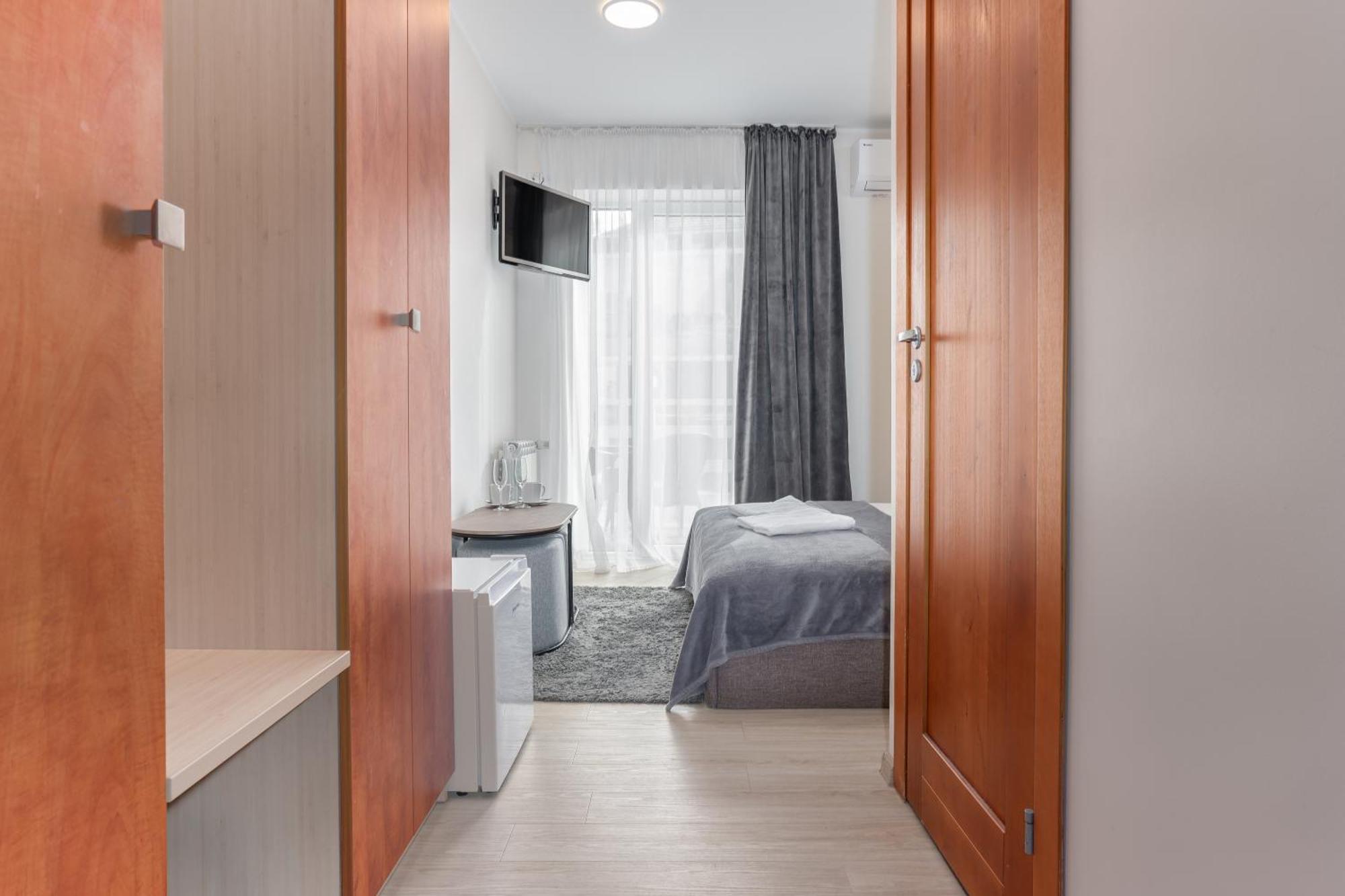Hotel 11B Sveciu Namai Palanga Esterno foto